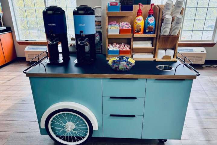 Breakfast area