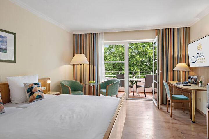 Room 5 of 26