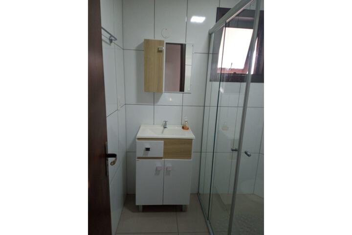 Room 5 of 16