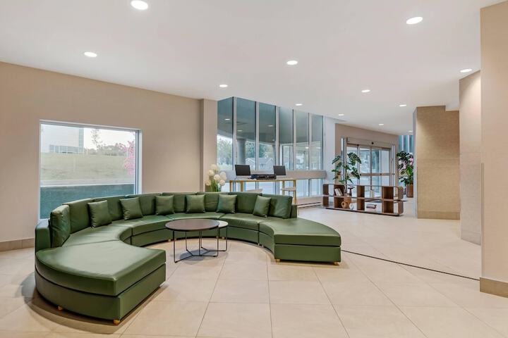 Hotel Interior 4 of 42