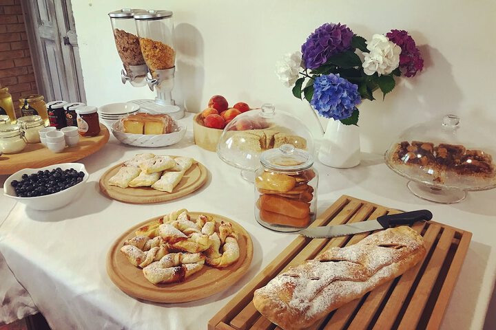 Breakfast/Coffee Service 40 of 57