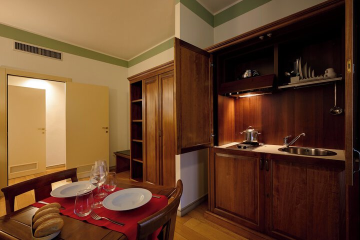 Private kitchenette
