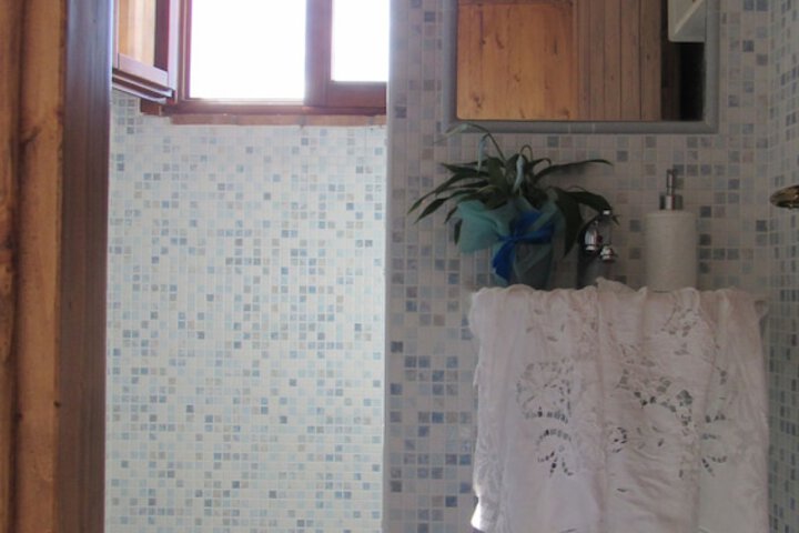Room 18 of 49