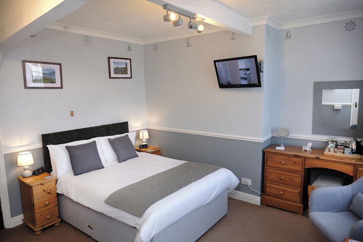 Room 19 of 44