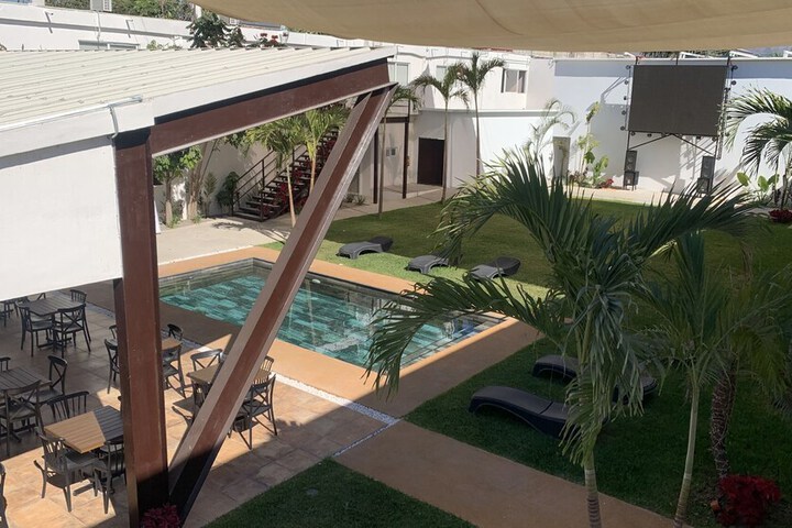 Terrace/Patio 6 of 13
