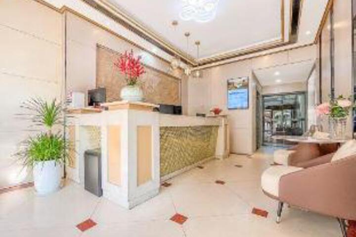 Xiangtan Eden Business Hotel
