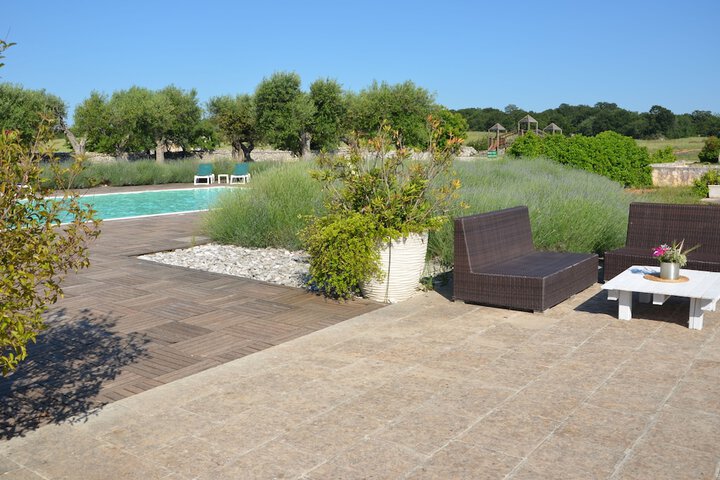 Sundeck 62 of 73