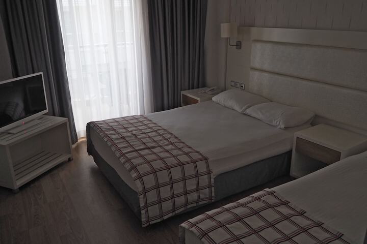 Room 29 of 68