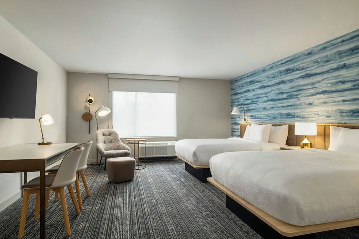 Room 18 of 37