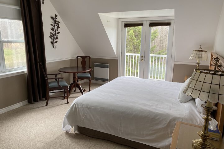 Room 5 of 50