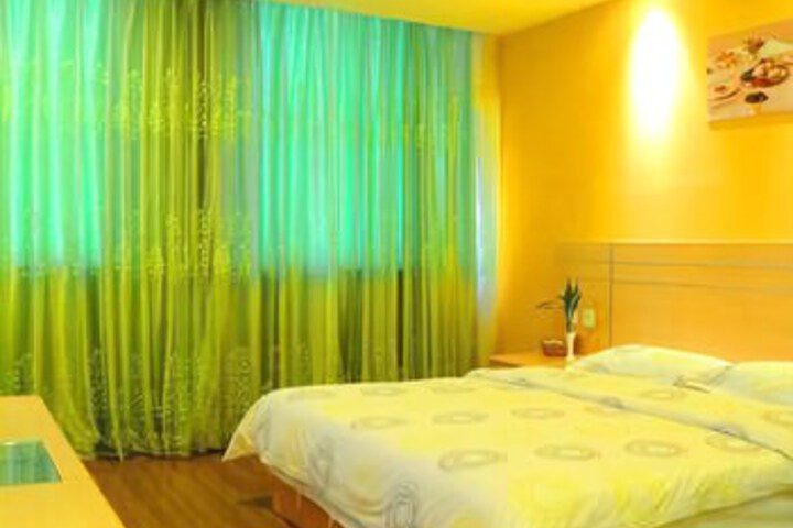 Room 7 of 7