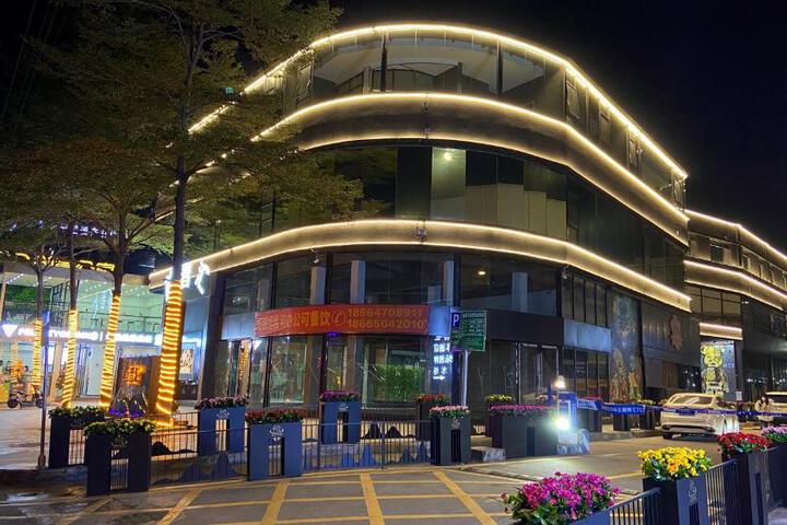 Dekang Yuexiang Hotel