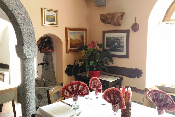 Restaurants