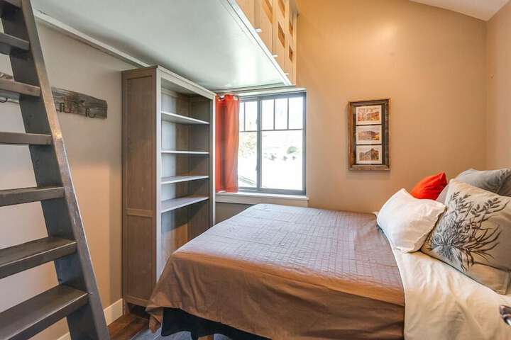 Room 60 of 188