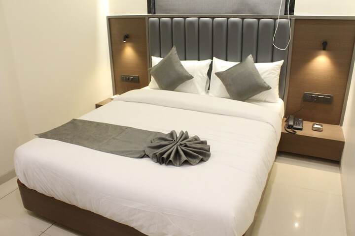 Room 42 of 76