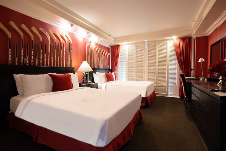 Room 10 of 65