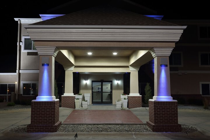 Hotel 50 of 56
