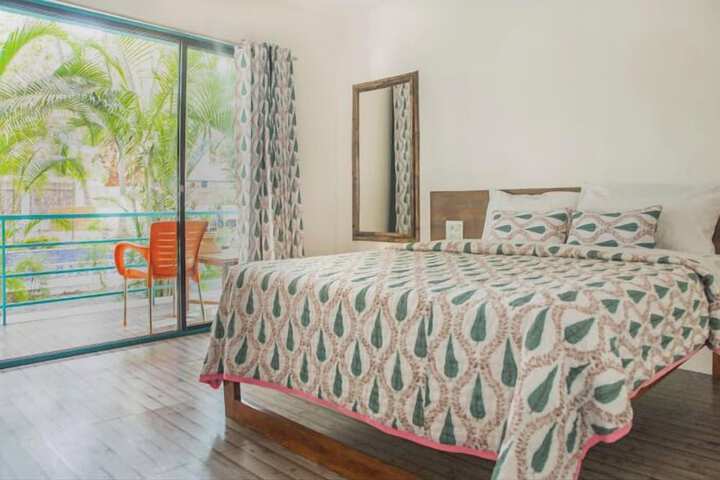 Room 2 of 15