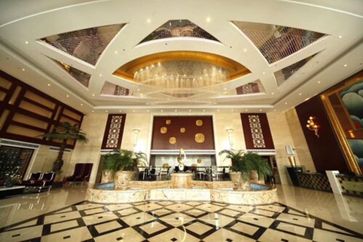 Hotel Lobby