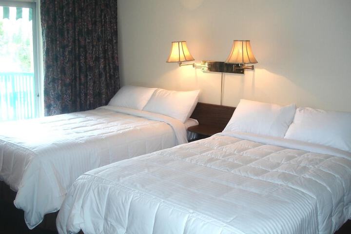 Room 30 of 59