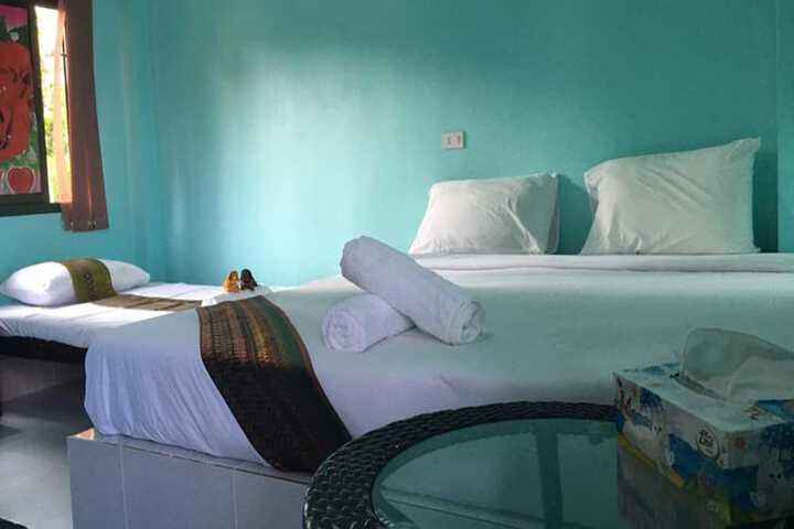 Room 4 of 35