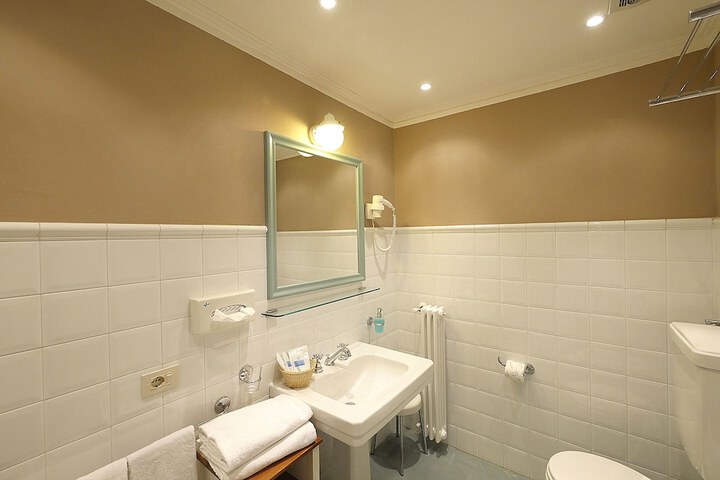 Bathroom Vanities