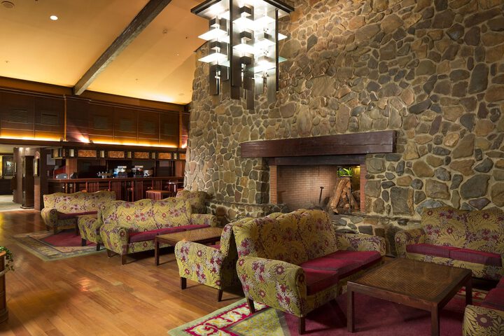 Lobby Entry