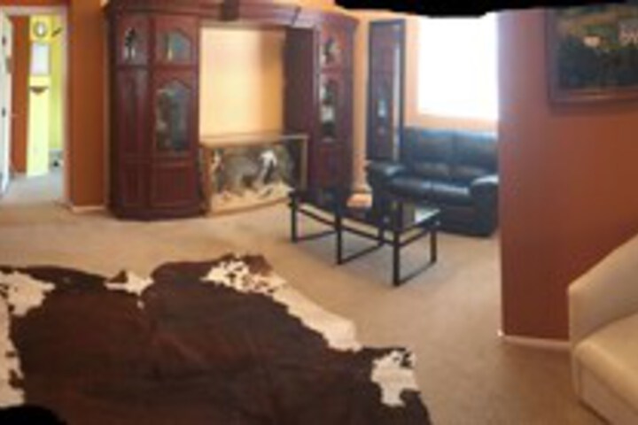 Room 28 of 39