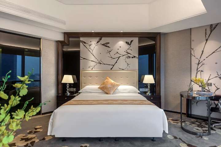 Room 15 of 57