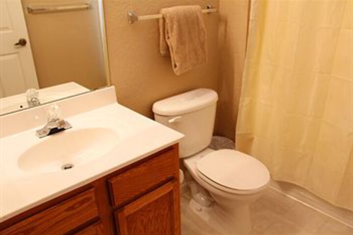 Room 4 of 42