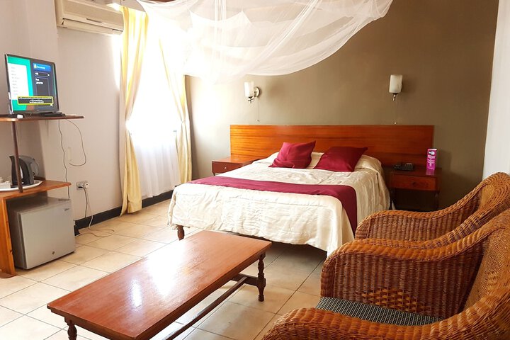 Room 14 of 41
