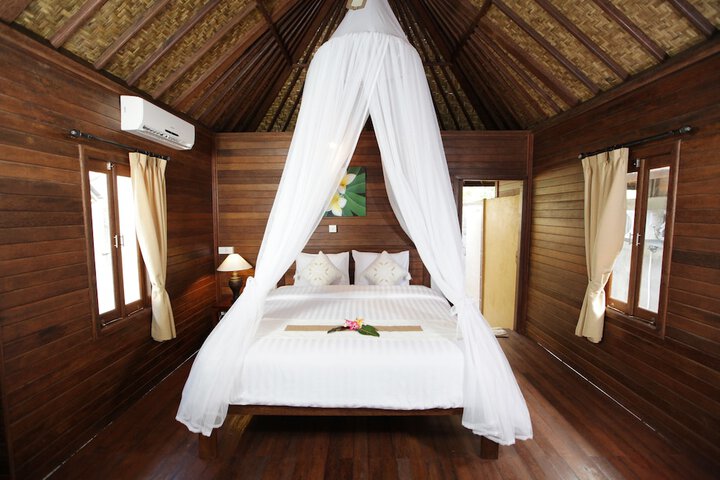 Room 3 of 39