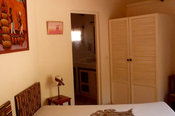 Room 5 of 34