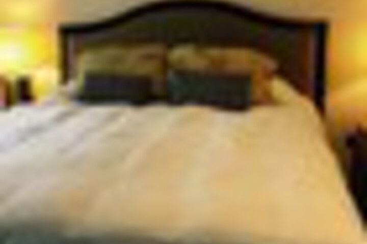 Room 110 of 246
