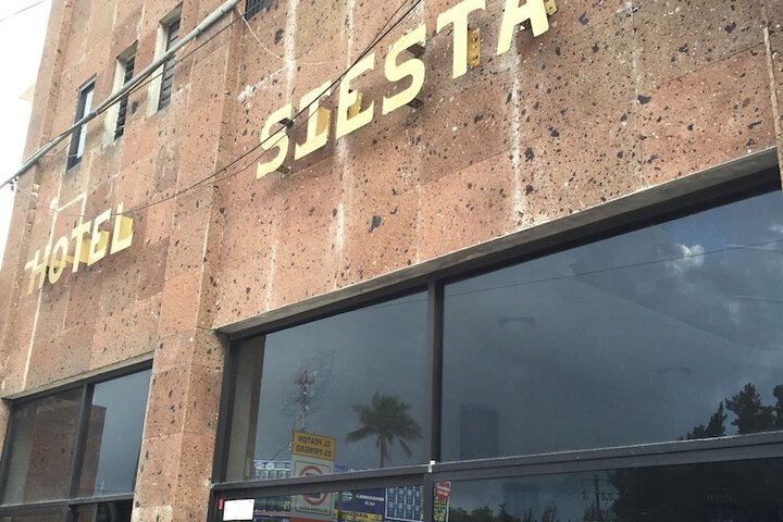 Exterior of Hotel Siesta
