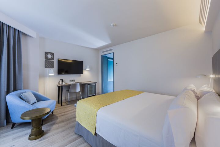 Room 18 of 70