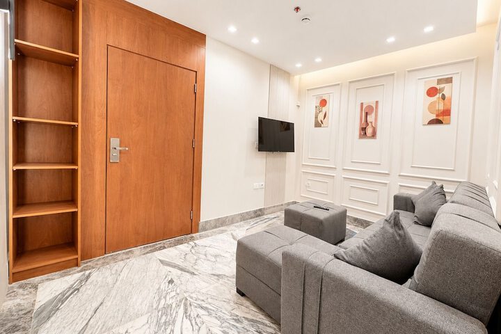 Room 22 of 31