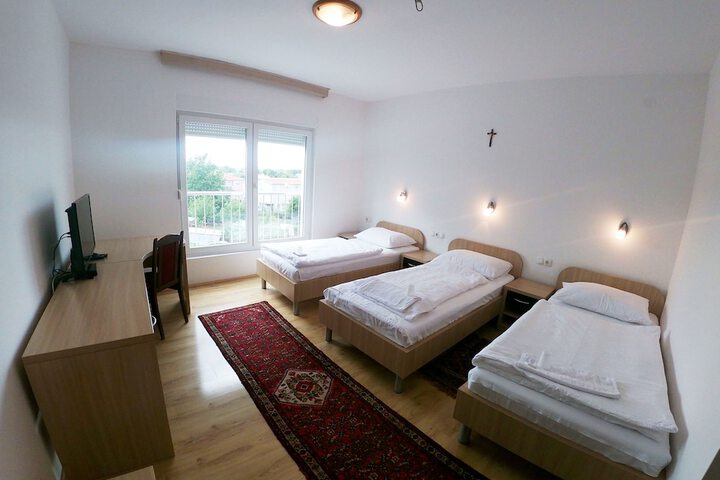 Room 30 of 60