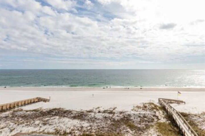 Beach 32 of 95