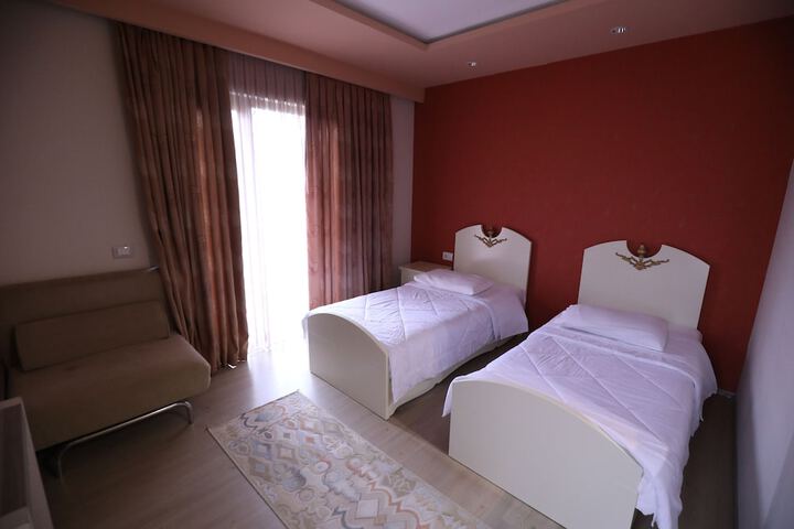 Room 56 of 86