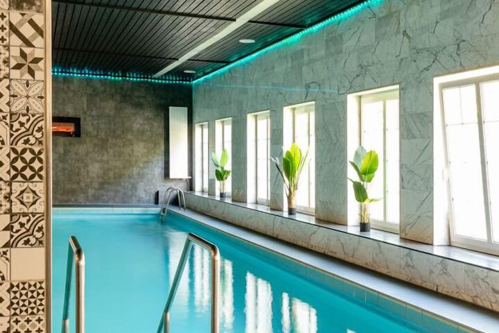 Pool 14 of 38
