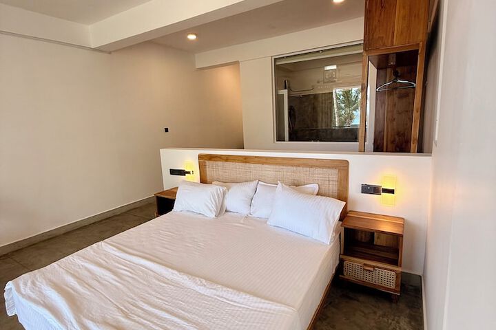 Room 5 of 22