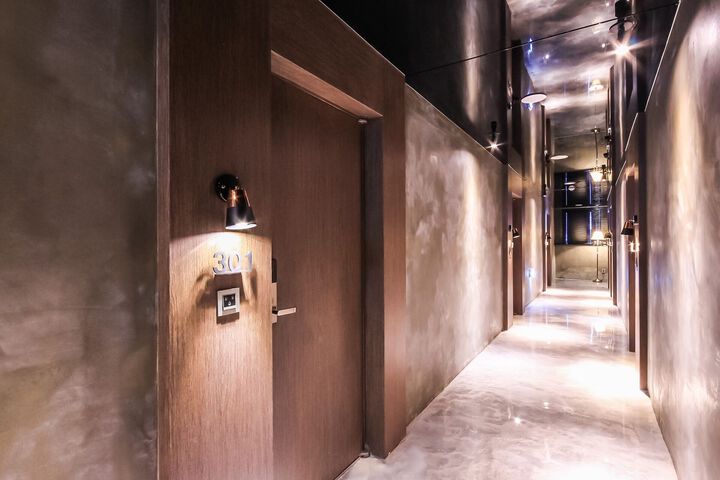 Hotel Interior 25 of 152