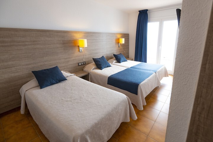 Room 40 of 81