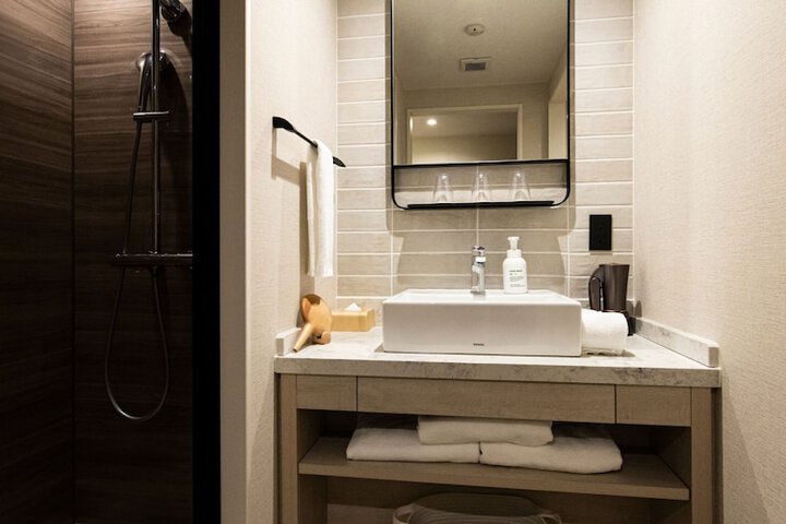 Bath Interior