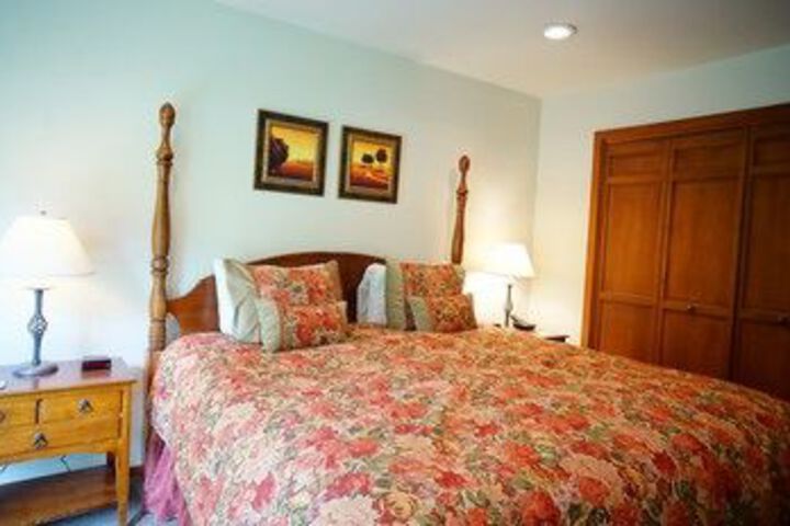 Room 18 of 32