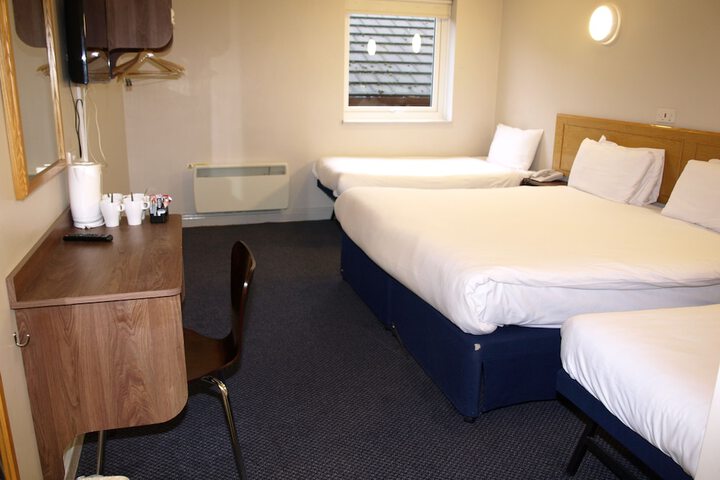 Room 97 of 236