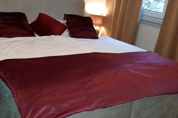 Room 18 of 78