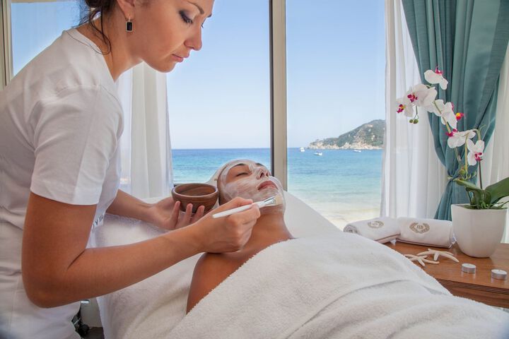 Facial