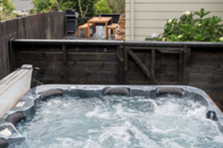 Hot Tub 167 of 222